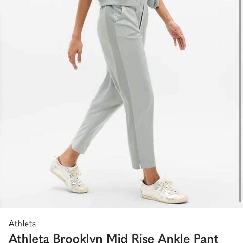 Athleta Mid-Rise Ankle Pant in Light Sage